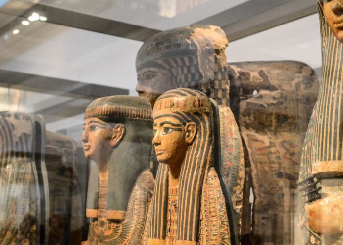 Egyptian Museum - Cairo Excursion by Plane for One Day Trip - Cairo Private Guided Day Excursion by Plane | Exclusive Two Days Bus Trip to Cairo