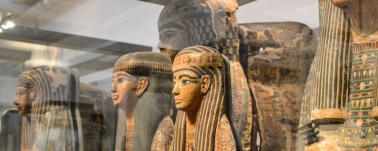 Egyptian Museum - Cairo Excursion by Plane for One Day Trip - Cairo Private Guided Day Excursion by Plane | Exclusive Two Days Bus Trip to Cairo