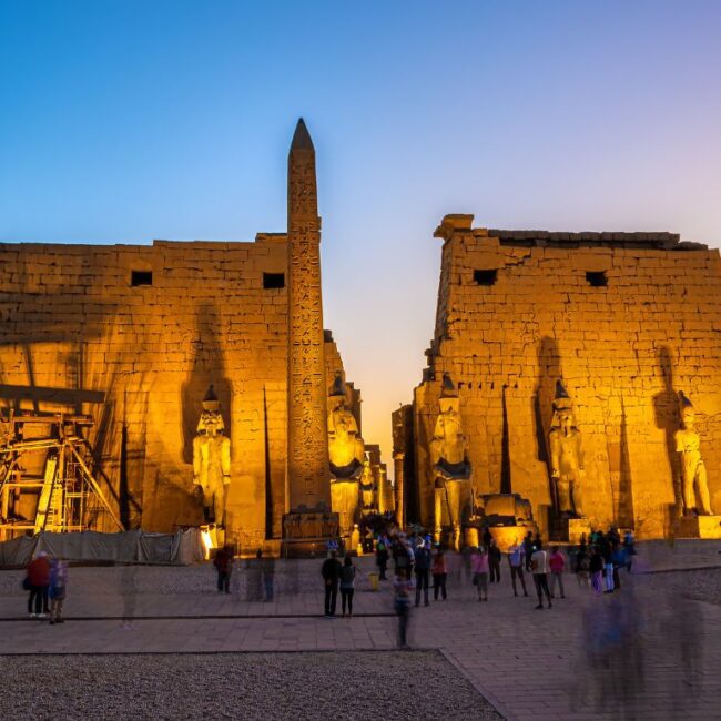 Private Luxor Guided Day Trip with Lunch | Luxor Exclusive Extraordinary One Day by Bus