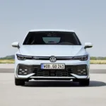 The new VW Golf GTE has a bigger battery, more range, DC fast charging