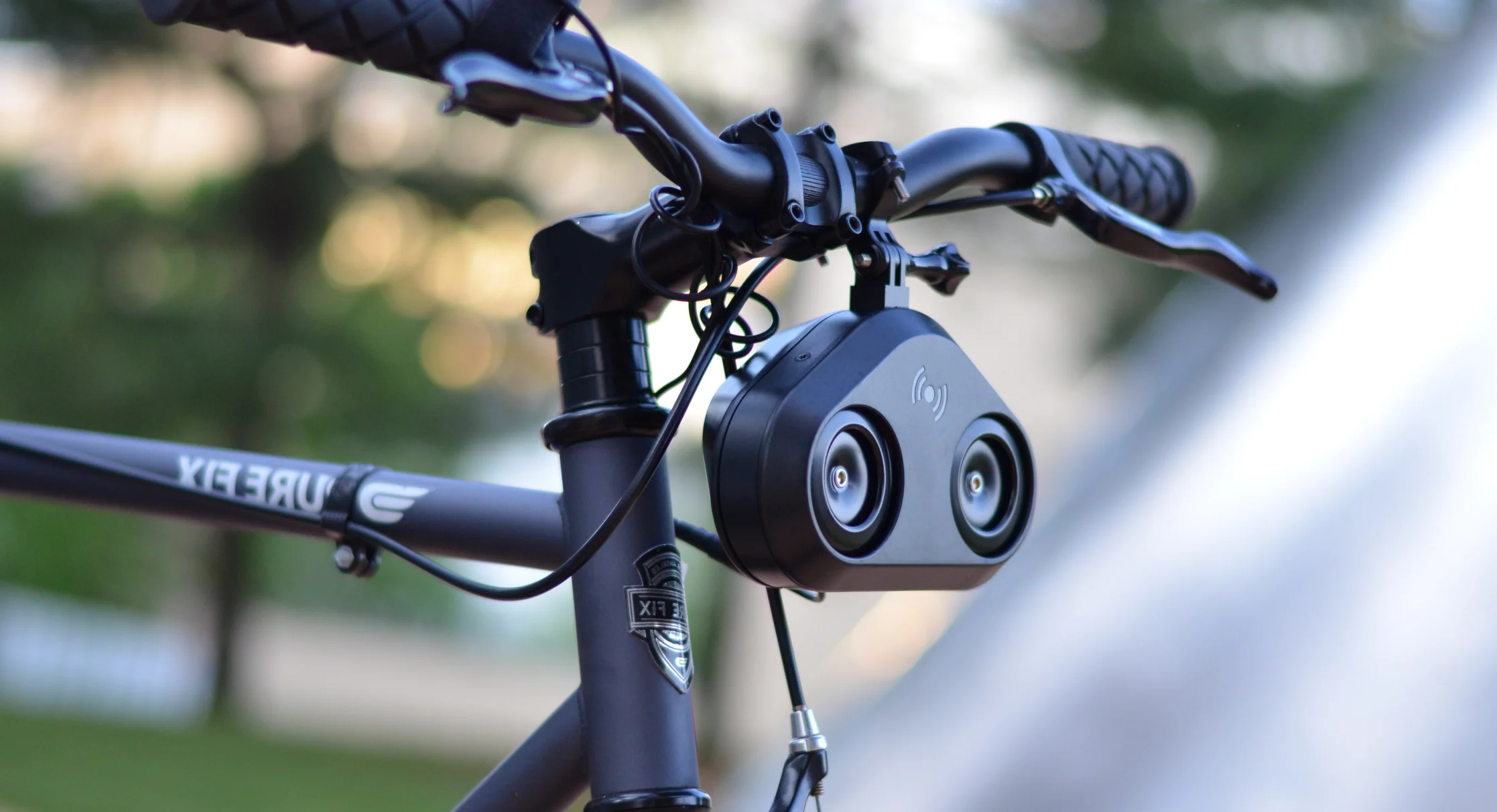 Be Heard While Cycling With A Loud Horn That Honks Like A Car – CleanTechnica