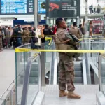 Man stabs three at Paris’ Gare de Lyon, motive unclear – Dailynewsegypt