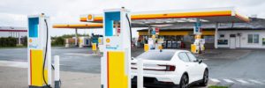 Shell to divest 1,000 retail locations, and also expand EV charging. Coincidence? – Charged EVs