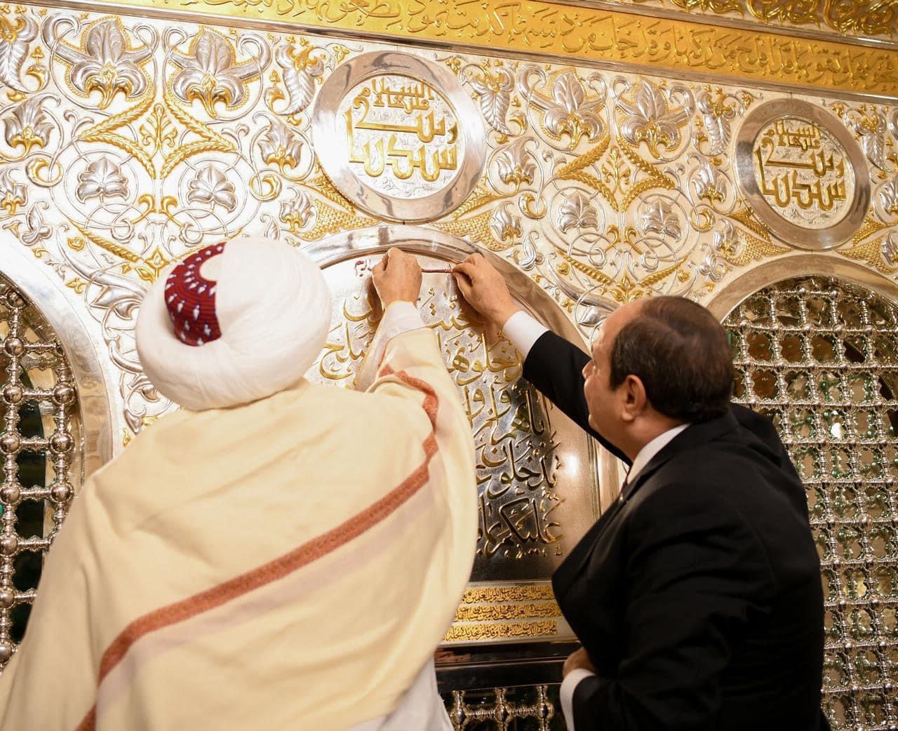 Al-Sisi inaugurates restored Sayyida Zainab Mosque, reveals plan to develop historic mosques – Dailynewsegypt